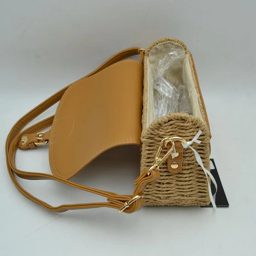 Effortless Summer Style Woven Crossbody Bag