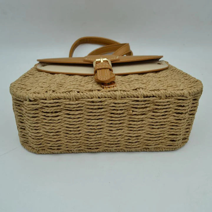 Effortless Summer Style Woven Crossbody Bag